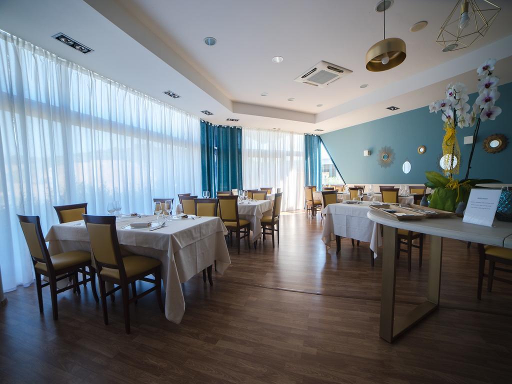 Hotel Select 아테싸 외부 사진
